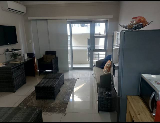 2 BEDROOM APARTMENT TO LET IN UMHLANGA RIDGE
